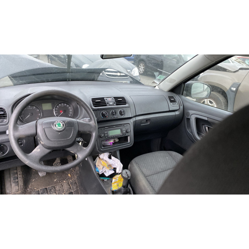 Vase de lave glace SKODA FABIA 2 Photo n°16
