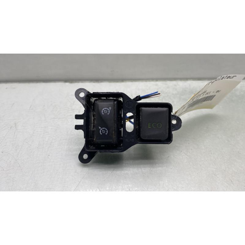 Commande regulateur vitesse RENAULT CLIO 4 Photo n°1