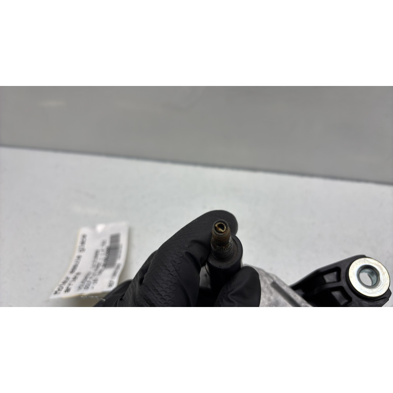 Moteur essuie glace arriere VOLKSWAGEN GOLF PLUS Photo n°3