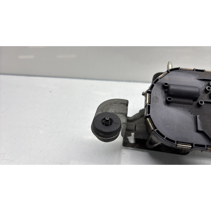 Moteur essuie glace avant gauche VOLKSWAGEN GOLF PLUS Photo n°3
