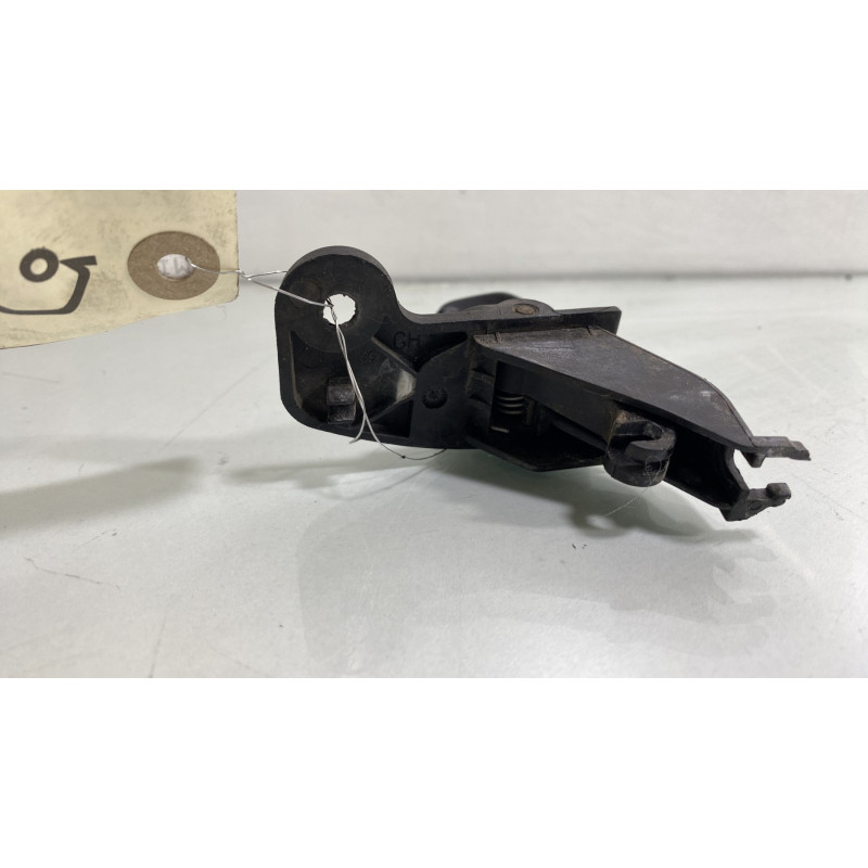 Poignee porte avant gauche RENAULT TWINGO 2 Photo n°2