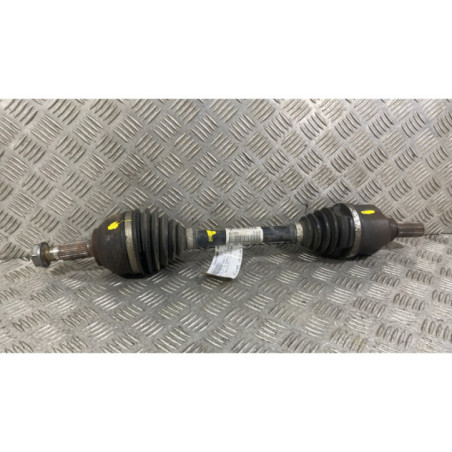 Cardan gauche (transmission) PEUGEOT 508 1 Photo n°1