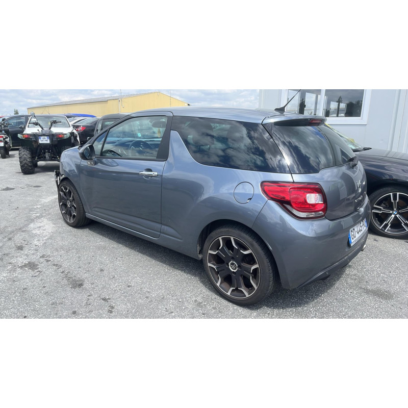 Poignee porte avant droit CITROEN DS3 Photo n°14