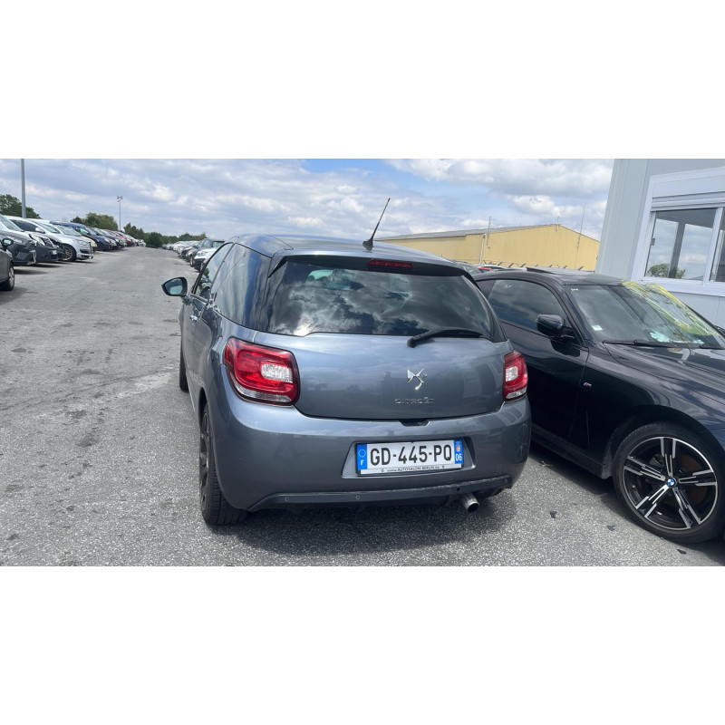 Poignee porte avant droit CITROEN DS3 Photo n°20
