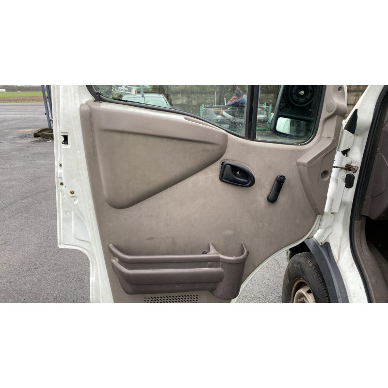 Moteur essuie glace avant RENAULT MASTER 2 Photo n°17