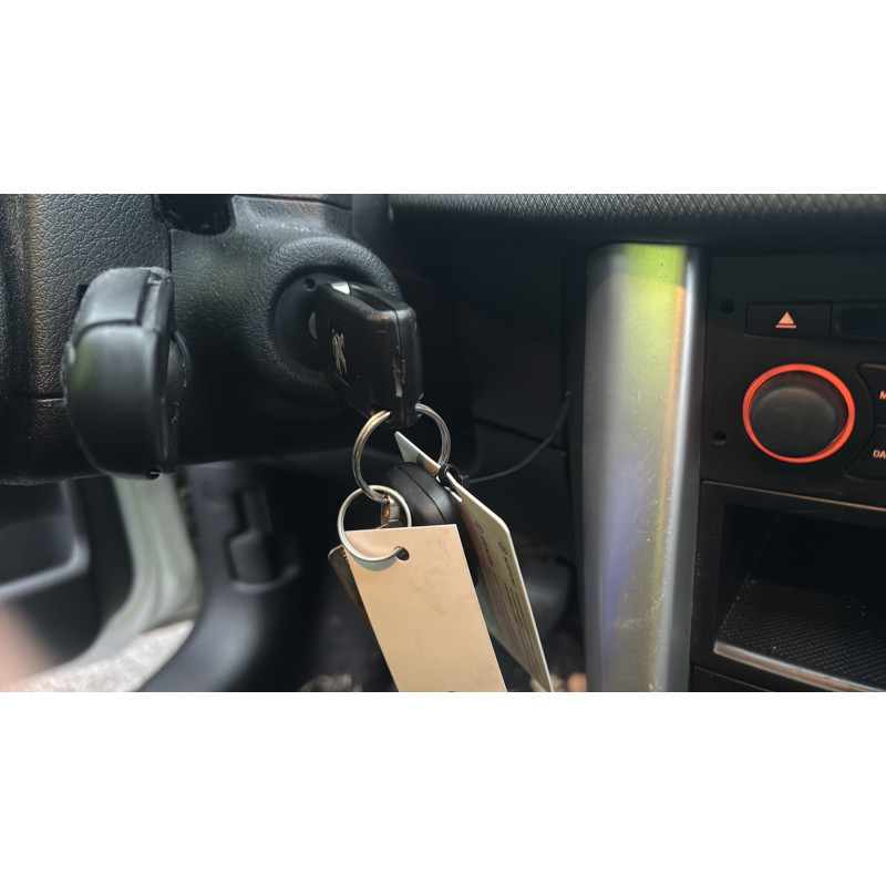 Ceinture arriere gauche PEUGEOT 207 Photo n°20