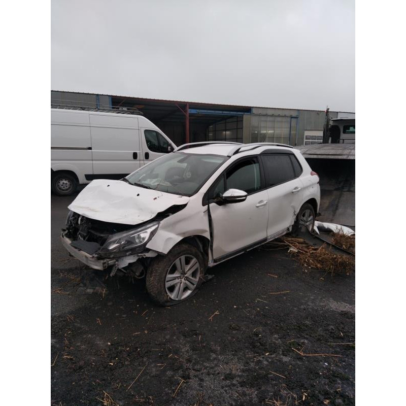 Feu arriere secondaire gauche (feux) PEUGEOT 2008 1 Photo n°5