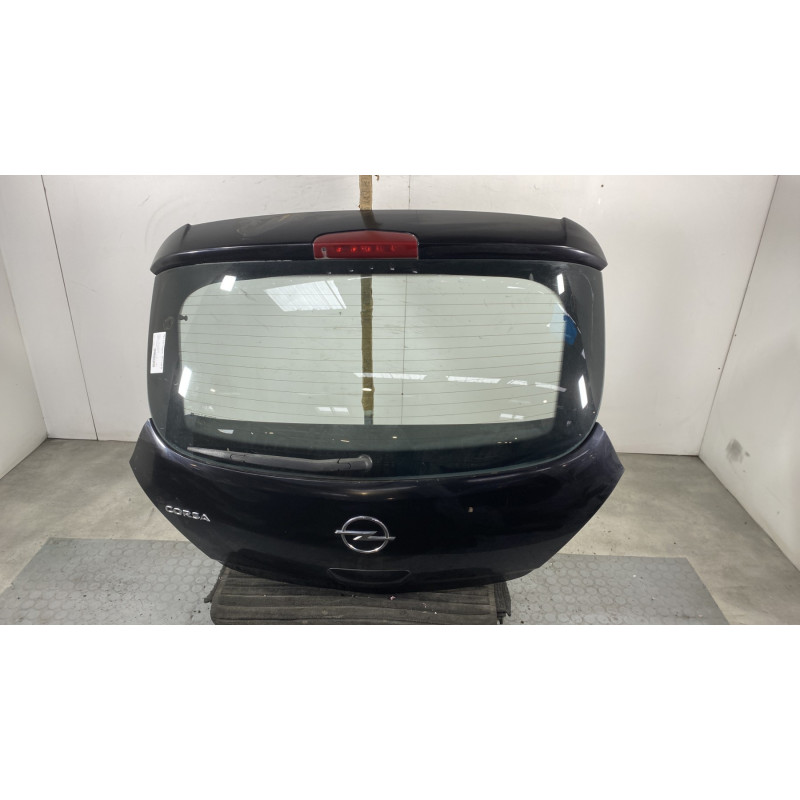 Malle/Hayon arriere OPEL CORSA D Photo n°1