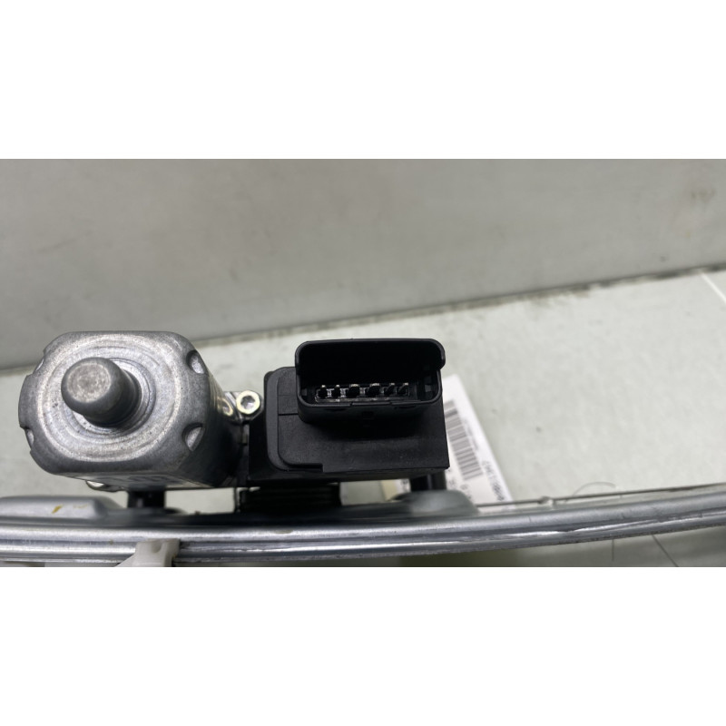 Leve vitre electrique arriere gauche PEUGEOT 2008 1 Photo n°3