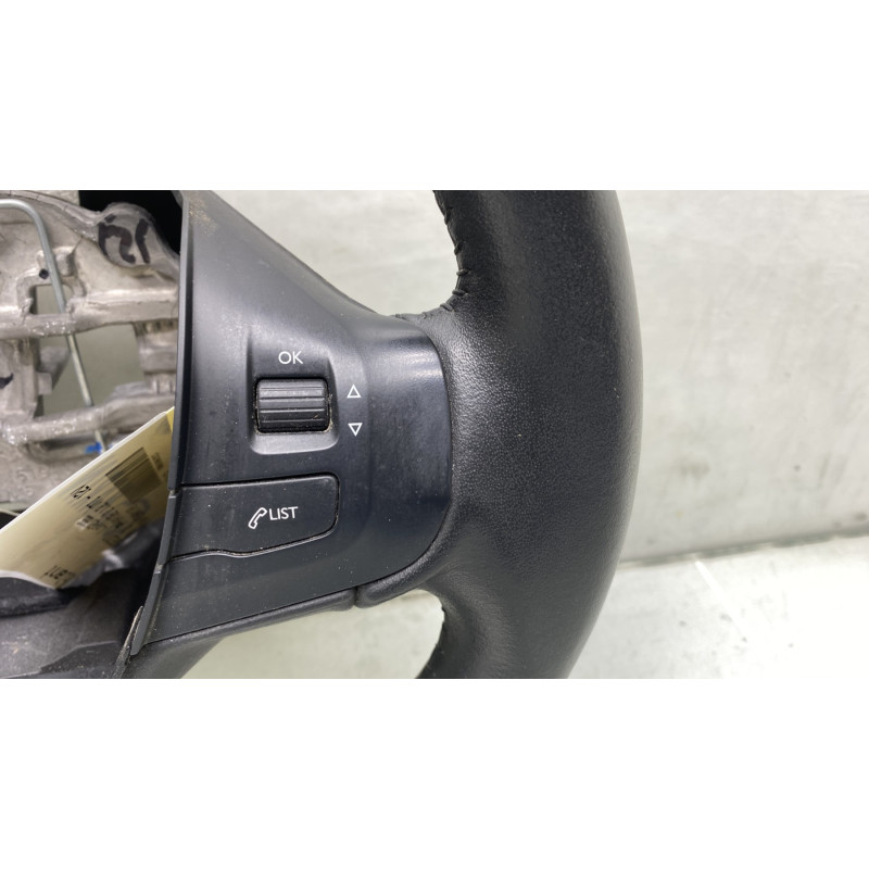 Volant PEUGEOT 2008 1 Photo n°3