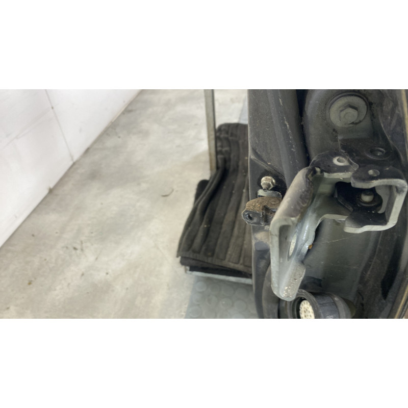 Porte avant gauche FORD FIESTA 5 Photo n°3