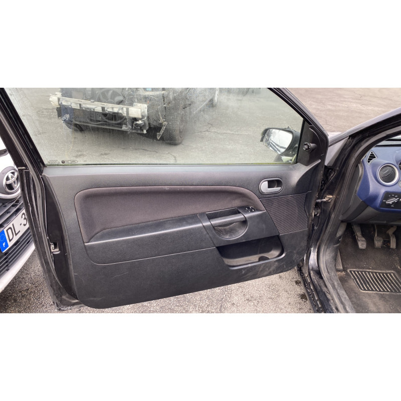 Porte avant gauche FORD FIESTA 5 Photo n°15