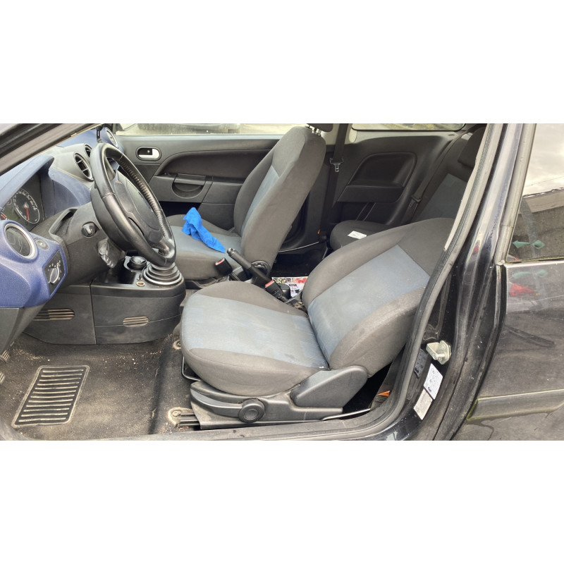 Porte avant gauche FORD FIESTA 5 Photo n°17
