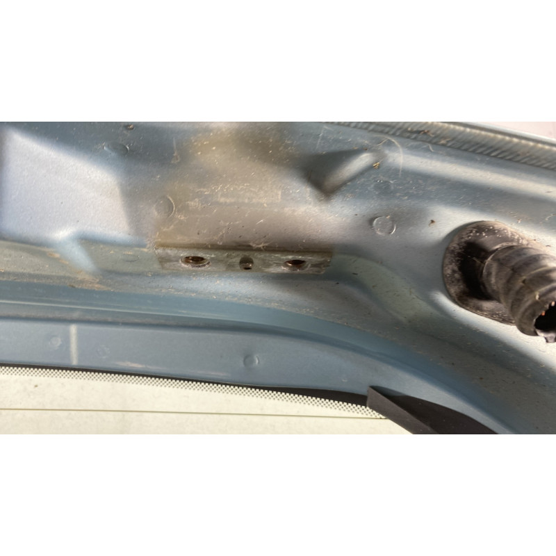 Malle/Hayon arriere RENAULT MODUS Photo n°6