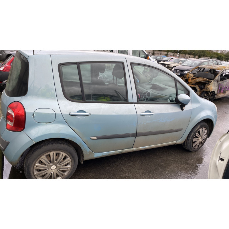Malle/Hayon arriere RENAULT MODUS Photo n°20