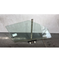 Vitre avant gauche SUZUKI SWIFT 4