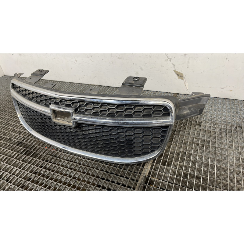 Calandre CHEVROLET ORLANDO Photo n°3