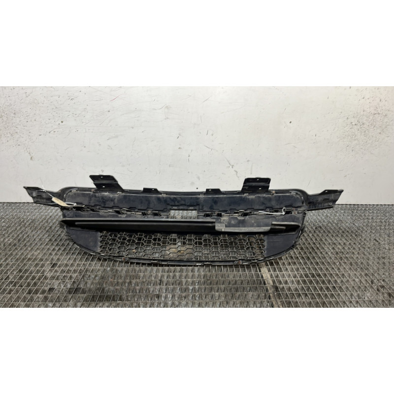 Calandre CHEVROLET ORLANDO Photo n°4