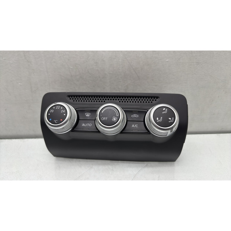 Commande chauffage AUDI A1 1 Photo n°1