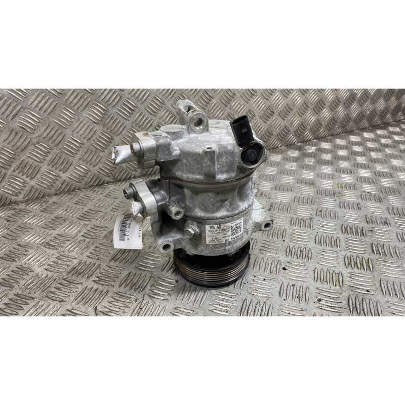 Compresseur clim AUDI A1 1 Photo n°1