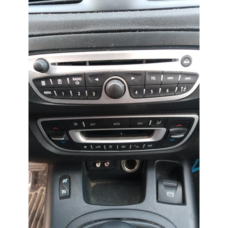 Aile avant gauche RENAULT GRAND SCENIC 3 Photo n°5