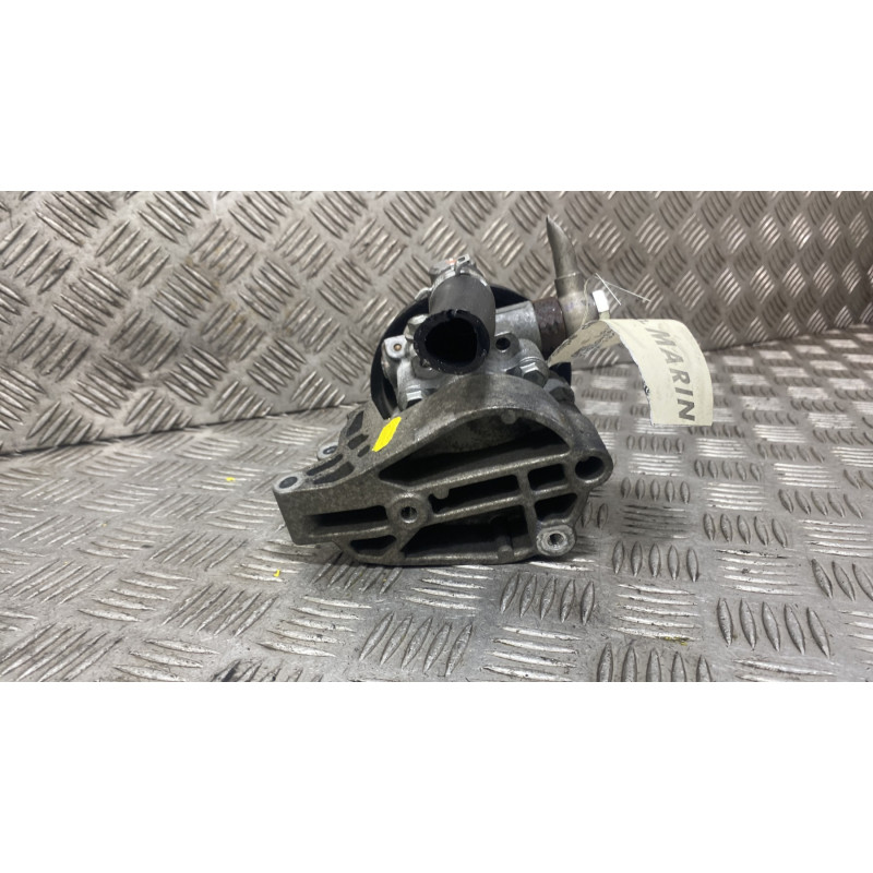 Pompe de direction OPEL INSIGNIA 1 Photo n°3