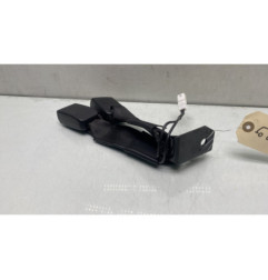 Attache ceinture arriere gauche NISSAN QASHQAI 1