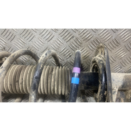 Amortisseur avant droit NISSAN QASHQAI 1