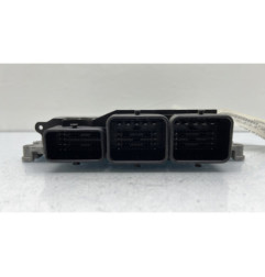 Calculateur moteur PEUGEOT 207