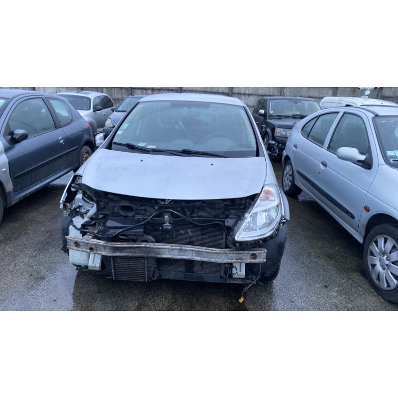 Plage arriere RENAULT CLIO 3 Photo n°12