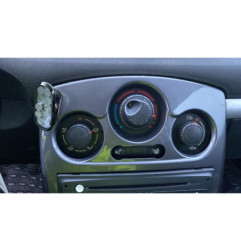 Plage arriere RENAULT CLIO 3
