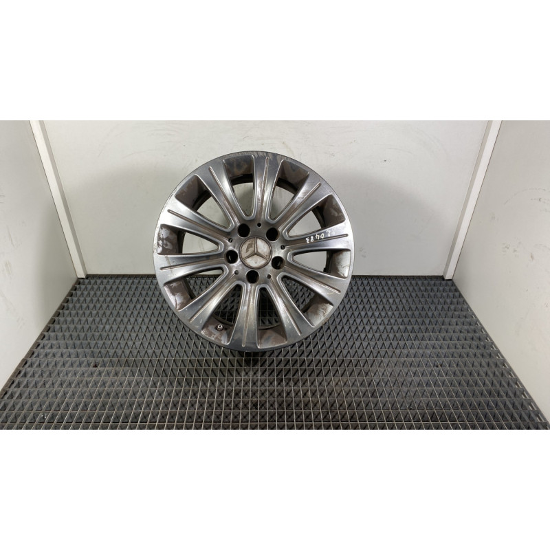 Jante MERCEDES CLASSE E 211 Photo n°1