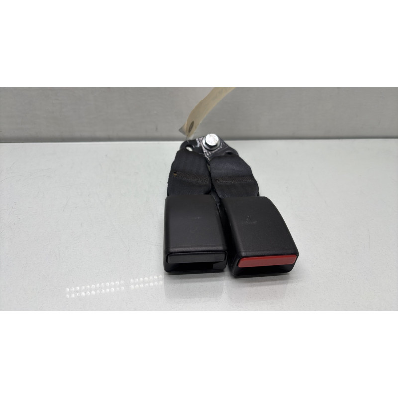 Attache ceinture arriere gauche DACIA SANDERO 2 Photo n°2