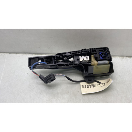 Poignee porte arriere droit RENAULT MEGANE 4