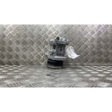 Compresseur clim FIAT PUNTO 3 Photo n°1