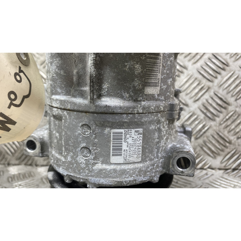 Compresseur clim FIAT PUNTO 3 Photo n°3