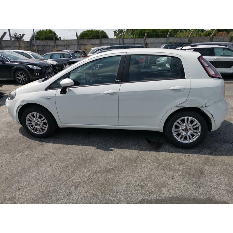 Compresseur clim FIAT PUNTO 3 Photo n°6