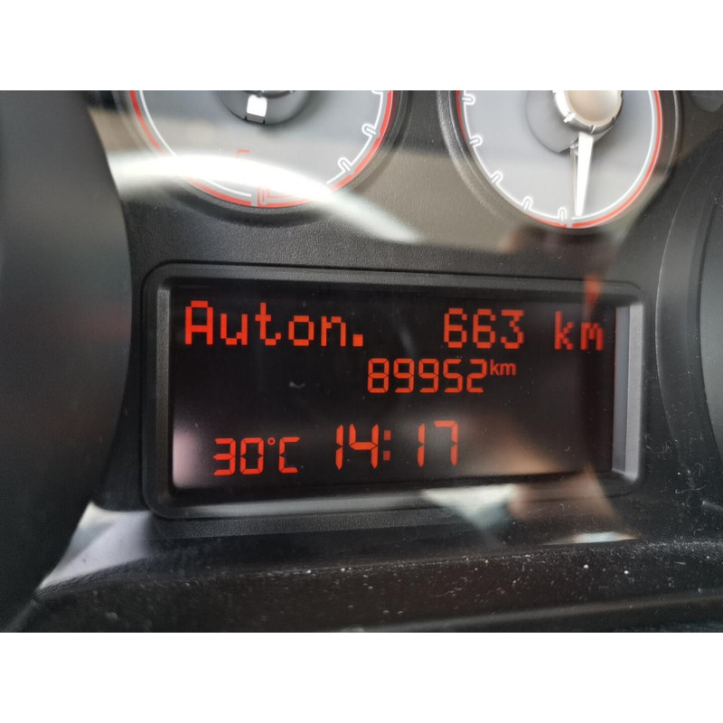 Compresseur clim FIAT PUNTO 3 Photo n°11