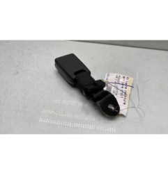 Attache ceinture arriere droit PEUGEOT 108