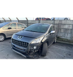 Calculateur moteur PEUGEOT 3008 1