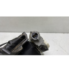 Pretensionneur de ceinture avant gauche FORD FIESTA 6