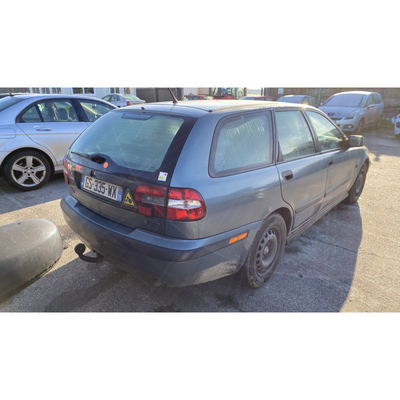 Pare choc avant VOLVO V 40 1 Photo n°8