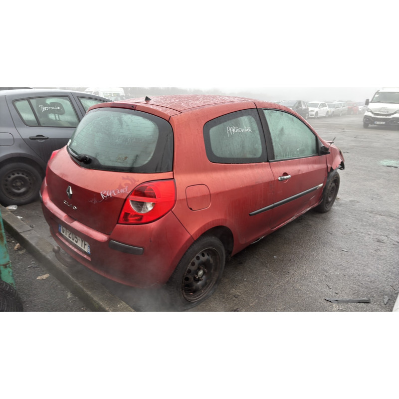 Boitier UCH RENAULT CLIO 3 Photo n°6
