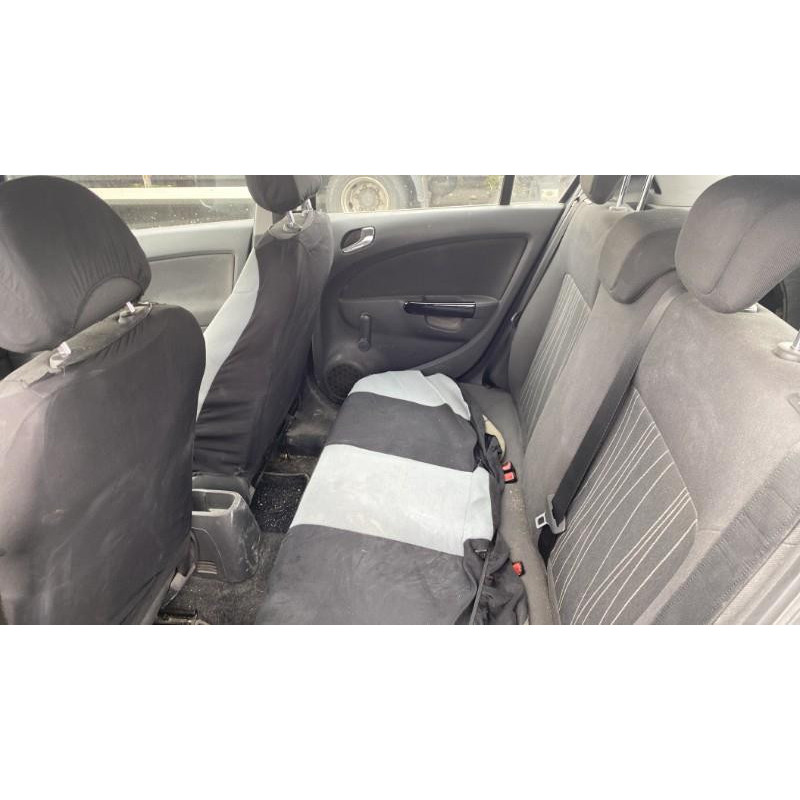Custode arriere gauche (porte) OPEL CORSA D Photo n°7