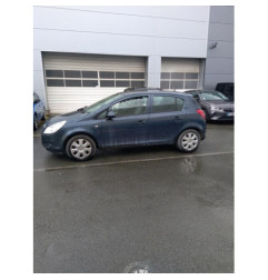 Bouton de coffre OPEL CORSA D