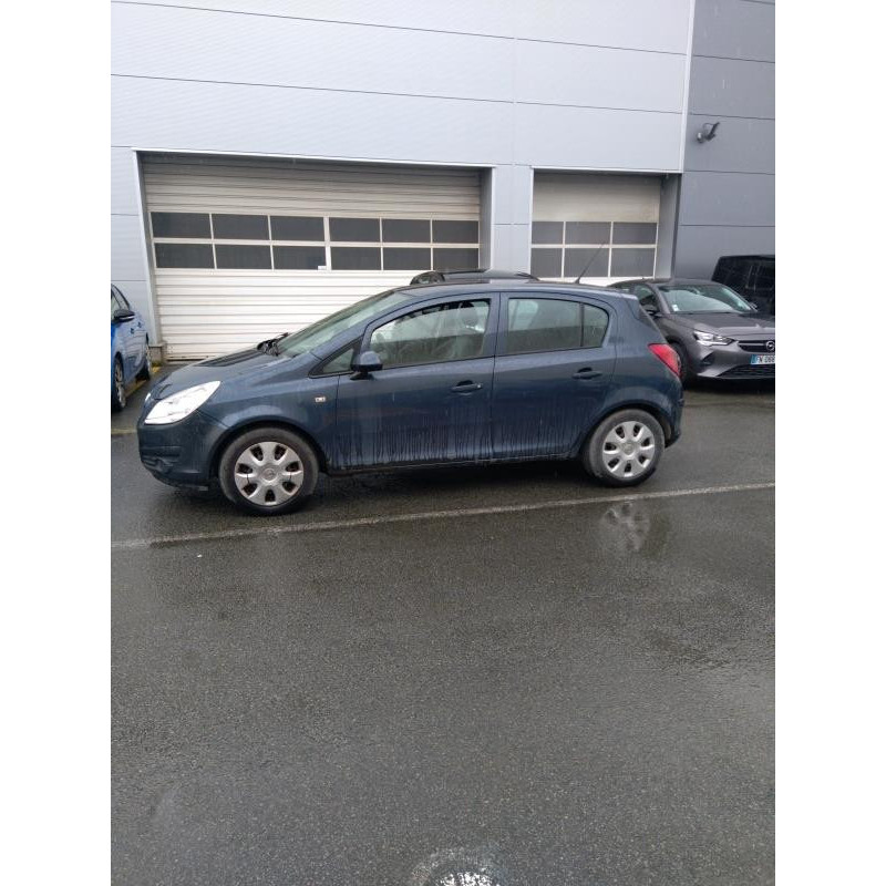 Bouton de coffre OPEL CORSA D Photo n°5