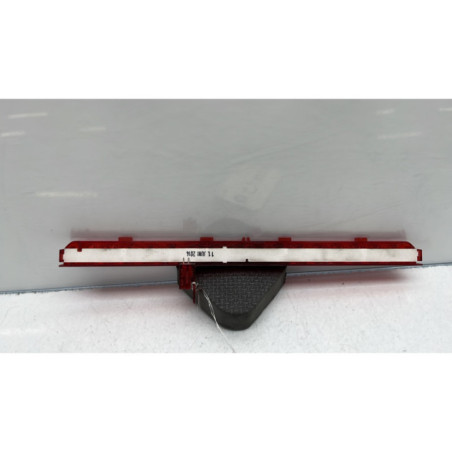 Feu arriere stop central SKODA FABIA 2
