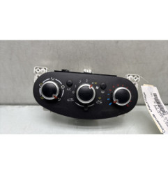 Commande chauffage RENAULT TWINGO 3 Photo n°1