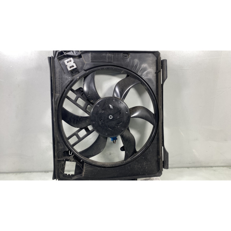 Moto ventilateur radiateur RENAULT TWINGO 3 Photo n°4
