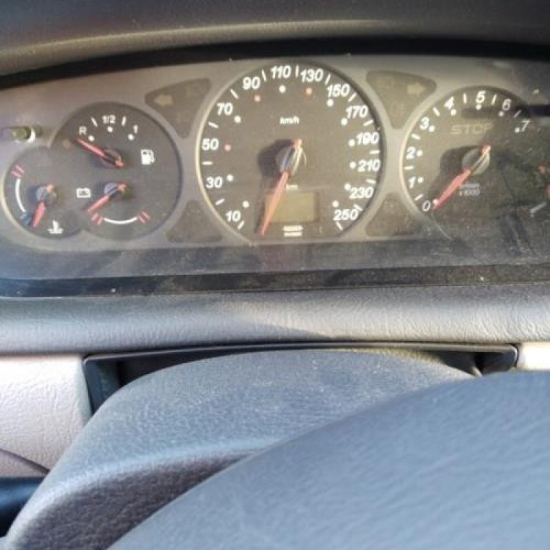 Pompe de direction CITROEN C5 1 Photo n°16